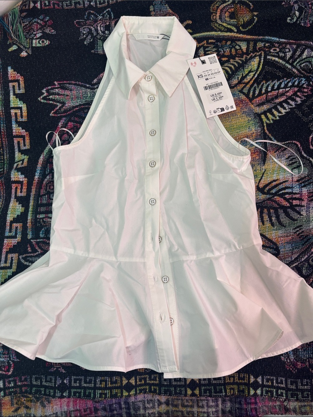 Zara White Sleeveless Button-Front Peplum Blouse